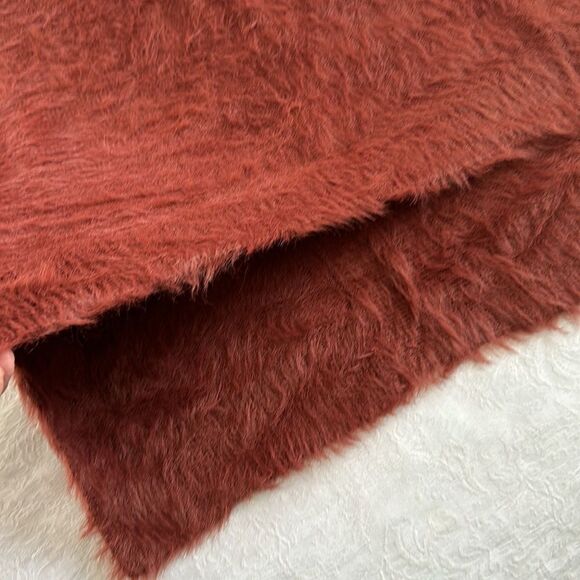 Kaisley Sweater Fluffy Furry V Neck Asymmetrical Hem - Picture 5 of 12